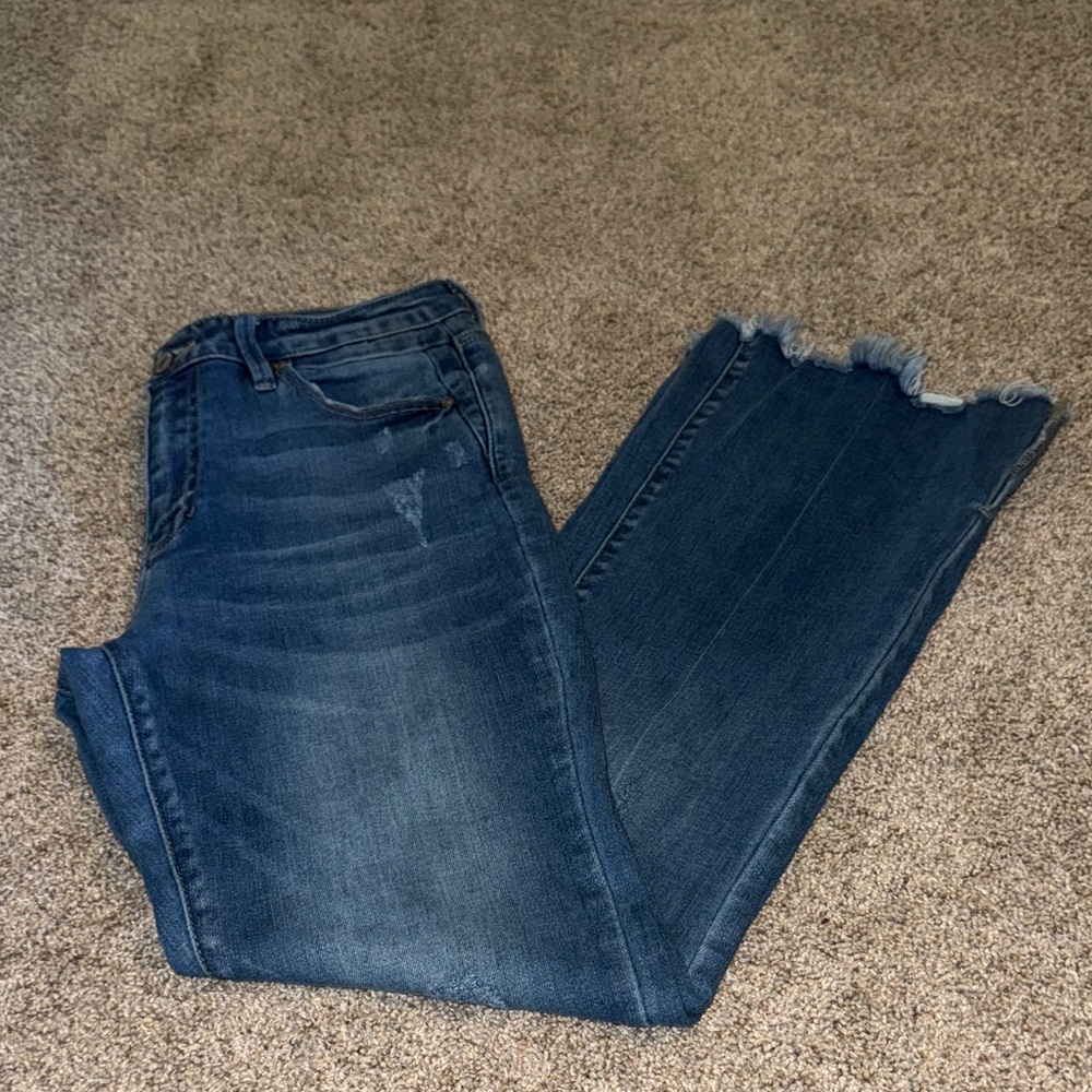 KanCan Distressed Blue Ankle Jeans Sz 28